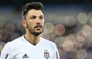 Beşiktaş'ta Tolgay Arslan süresiz kadro dışı