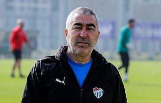 Bursaspor Teknik Direktörü Aybaba: Artık kazanmak...