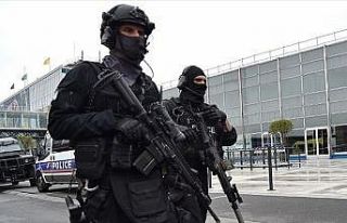 Fransa, PKK'lı teröristi Almanya'ya iade etti