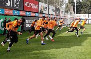Galatasaray'da Schalke 04 maçı hazırlıkları başladı