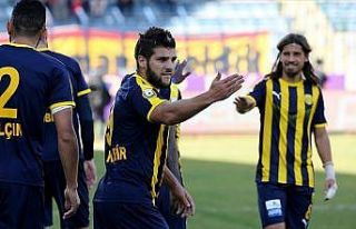 MKE Ankaragücü 3 puanı 3 golle aldı