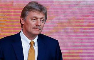 Kremlin Sözcüsü Peskov: S-400 projesi ve sözleşmesi...