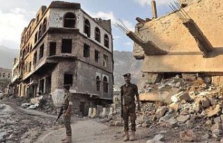 Yemen'de iç savaşın acı izlerini taşıyan...