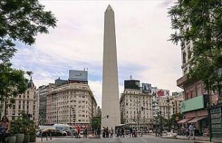 Buenos Aires'in simgesi: Obelisco