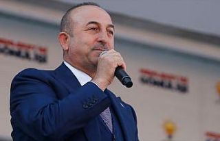 Dışişleri Bakanı Çavuşoğlu: Kıbrıs etrafında...