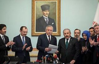 Mustafa Şentop, Meclis Başkanlığı için adaylık...
