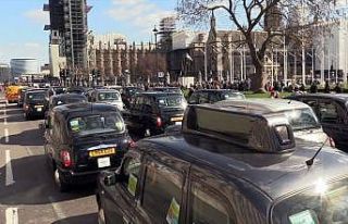Londra'nın taksicilerinden Brexit isyanı