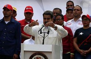 Maduro ülkedeki elektrik kesintisinden ABD'yi sorumlu...