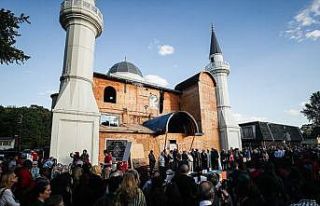 ABD'li Müslümanlardan kundaklanan Diyanet Camii'ne...