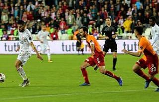 Galatasaray Sivas'ta yenildi