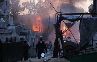 İdlib'de iftar vaktinde hava saldırısı: 3 ölü,...