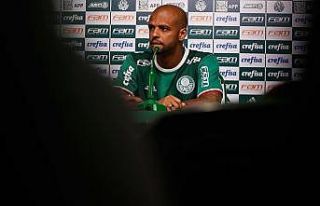 Felipe Melo 2 yıl daha Palmeiras'ta