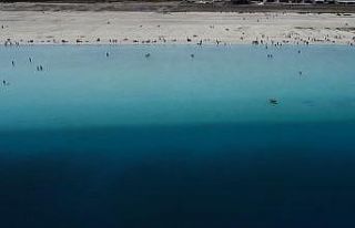 Salda Gölü bu yıl da ziyaretçilerini 'büyülüyor'