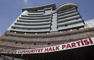CHP seçim sonuçlarını il başkanlarıyla değerlendirecek