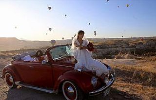 Kapadokya'da yeni aktivite: Klasik otomobil turu
