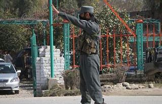 Afganistan'da asker adaylarına bombalı saldırı:...