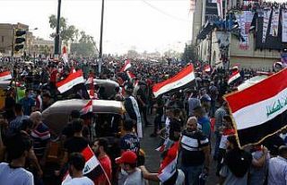 'Irak'taki gösterilerde 250'den fazla kişi hayatını...