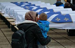 Bosna'daki savaşta öldürülen 12 Boşnak 27 yıl...