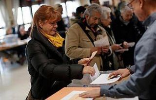 İspanya'da seçim sonuçları hükümet kurulmasını...