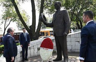 TBMM Başkanı Şentop Meksiko'daki Atatürk Anıtı'nı...
