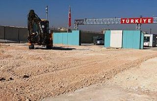'Tel Abyad Sınır Kapısı Suriye ile Türkiye arasında...