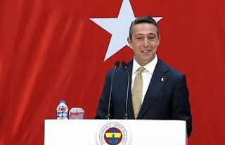 Fenerbahçe Kulübü Başkanı Ali Koç, VAR kararlarını...