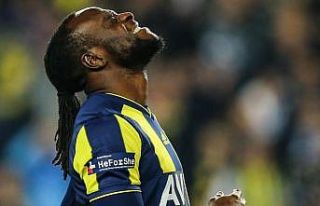 Fenerbahçeli futbolcu Moses'in adalesinde yırtık...