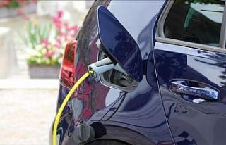 TEHAD Başkanı Bayram: Elektrikli otomobillerin sayısı...
