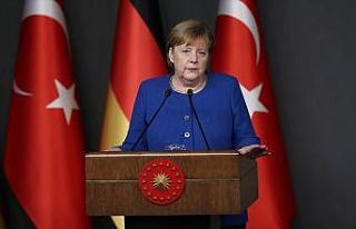 Almanya Başbakanı Merkel: İdlib'ten kaçanlar için...