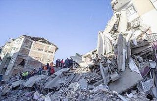 Bakan Turhan: Deprem bölgesinde ulaşımı engelleyecek...