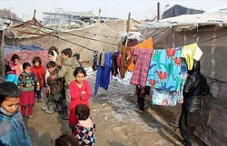 Afganistan'da son 5 yılda 4 milyon kişi evlerinden...