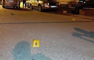 Balıkesir'de silahlı ve bıçaklı kavga: 1'i polis...