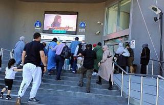 Bursa'ya gelen Kuveytli turistler teleferiğin ilk...