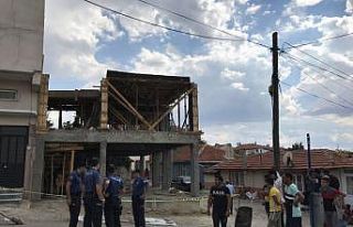 Edirne'de inşaattan düşen kişi yaşamını yitirdi