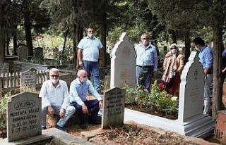 Prof. Dr. Ahmet Haluk Dursun Kocaeli'deki mezarı...