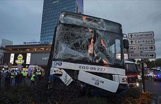 Ankara'da korkutan kaza: 17 yaralı