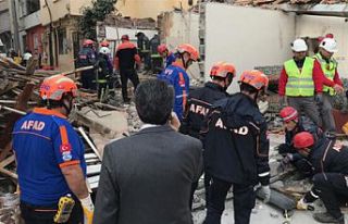 Bursa'da bir evde meydana gelen patlamada 3 kişi...
