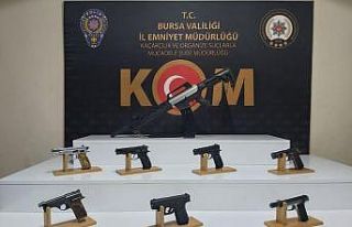 Bursa ve Ankara'da suç örgütüne yönelik...