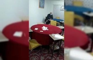 Kıraathanede kumar oynayan 9 kişi yakalandı
