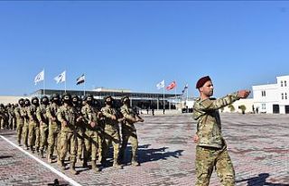 Suriye Milli Ordusu, ilk askeri kışlasını törenle...
