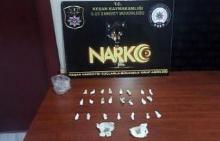 Edirne'de uyuşturucu operasyonunda 5 kişi yakalandı