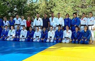 Türkiye Judo Federasyonu Başkanı Sezer Huysuz'dan...