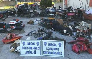 Bursa'da çaldıkları motosiklet ve elektrikli...