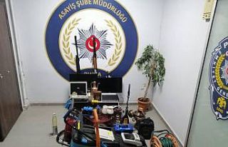 Bursa'da hırsızlık operasyonunda 8 şüpheli...