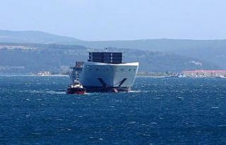 İtalya'ya götürülen gemi parçası Çanakkale...
