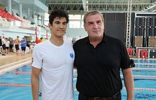 Milli yüzücü Yiğit Aslan, 800 metre serbestte...