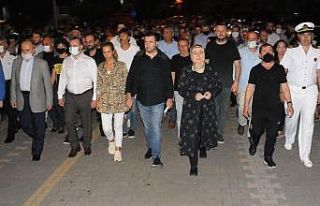 Marmara Depremi'nde hayatını kaybedenler Yalova'da...