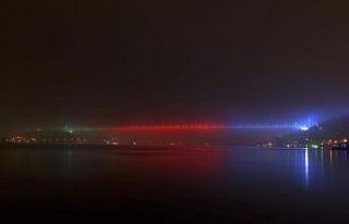 Fatih Sultan Mehmet Köprüsü Azerbaycan bayrağı...