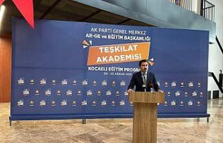 AK Parti Grup Başkanvekili Özkan Kocaeli'de...