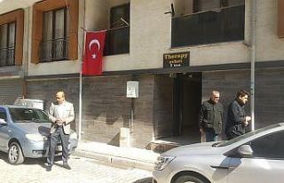 Bursa'da infaz koruma memurlarını taşıyan...